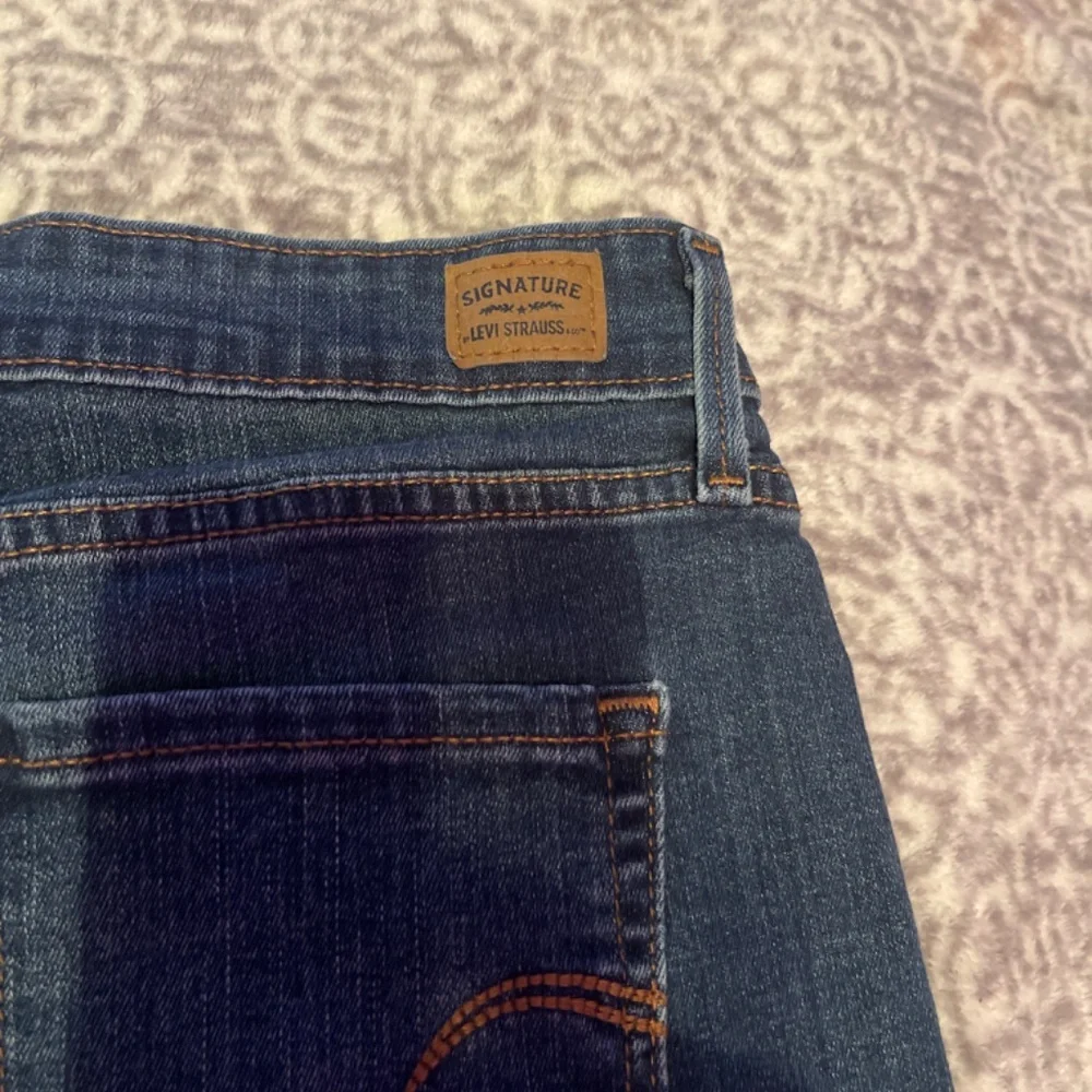 Levi Strauss & Co Signature - Picture 7 of 7